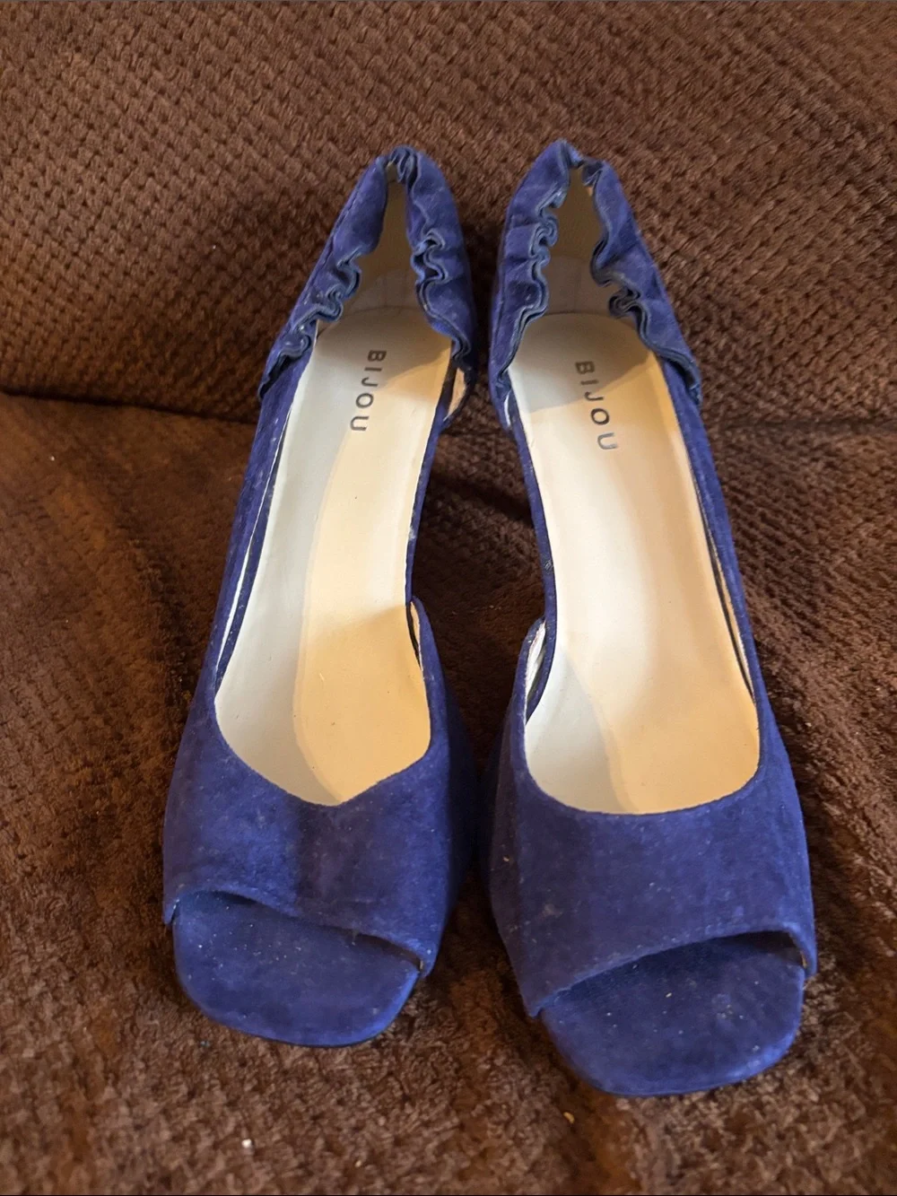 Bijou Women's Purple Suede Peep-Toe Ruffled Heel Pumps - Picture 1 of 4